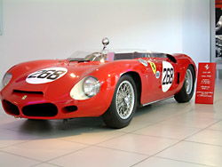 Modena 023s_th.jpg